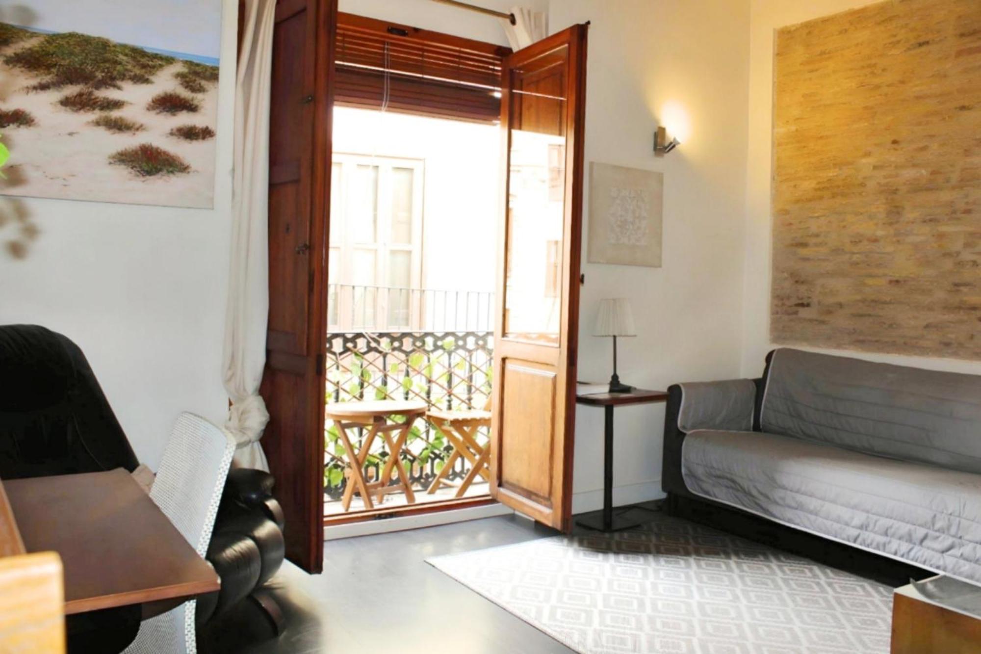 Apartamento Reformado Cerca De La Plaza Redonda Valencia Kültér fotó