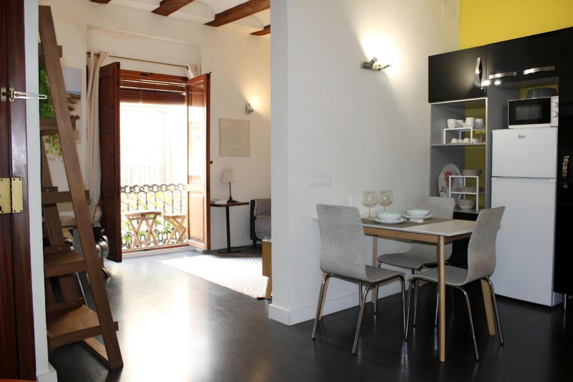 Apartamento Reformado Cerca De La Plaza Redonda Valencia Kültér fotó
