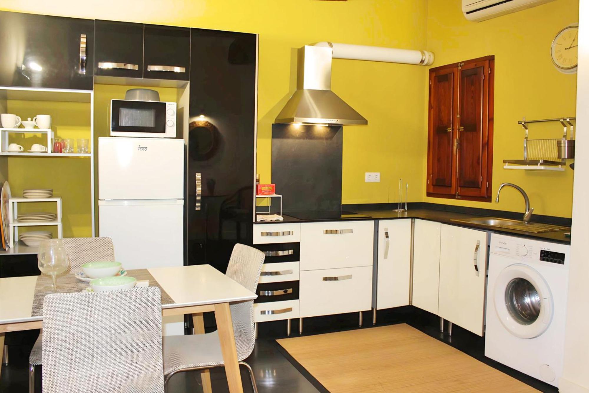 Apartamento Reformado Cerca De La Plaza Redonda Valencia Kültér fotó