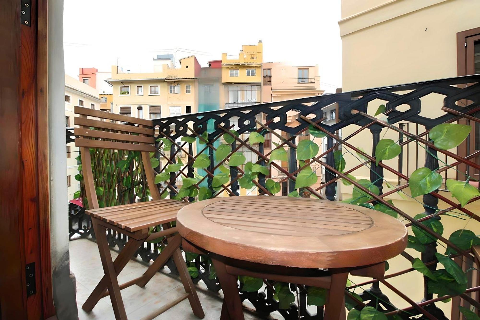 Apartamento Reformado Cerca De La Plaza Redonda Valencia Kültér fotó